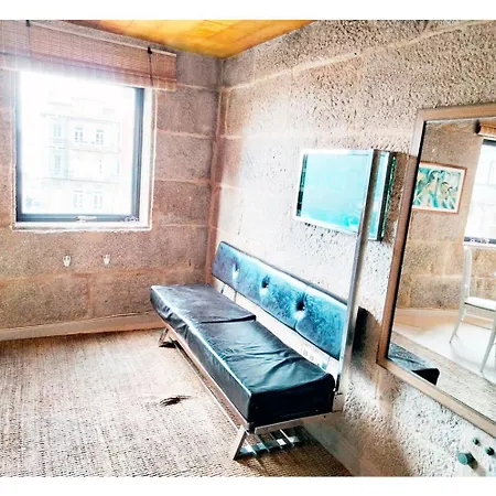 Aun Paso Del Centro De *