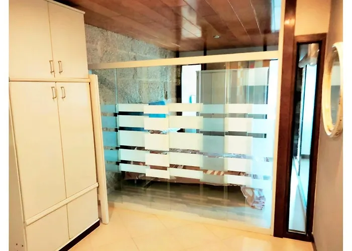 Aun Paso Del Centro De *